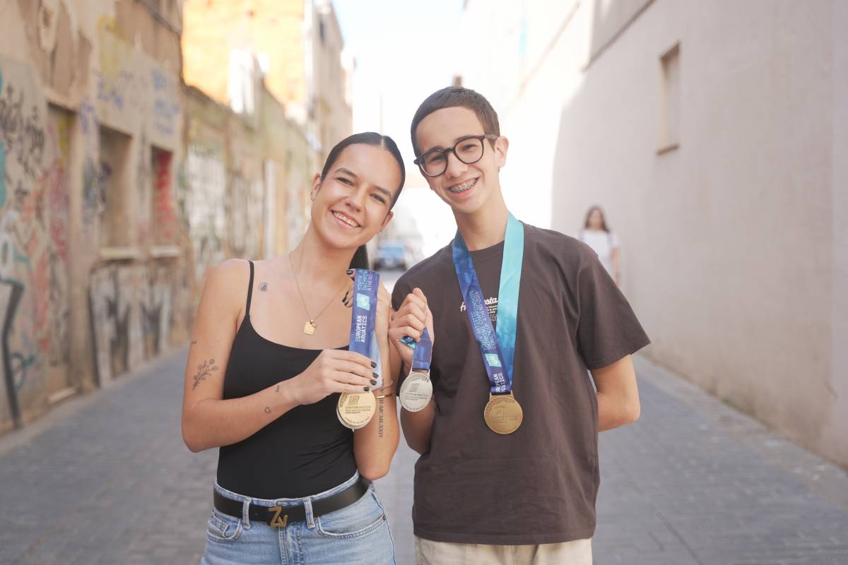 Els germans Sánchez, amb les medalles de l`Eneko