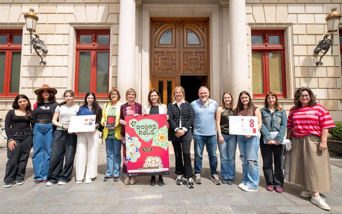 Tot a punt a Reus per donar color als carrers i places amb el Festival Roses