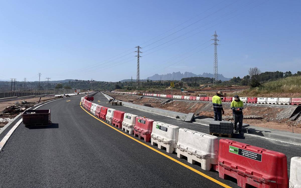 Talls i afectacions de trànsit per obres de pavimentació a la Plana del Pont Nou