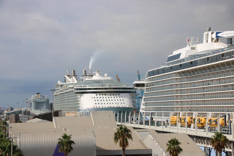 Un estudi del Port de Barcelona conclou que el turisme de creuers no explica la pressió turística de la ciutat