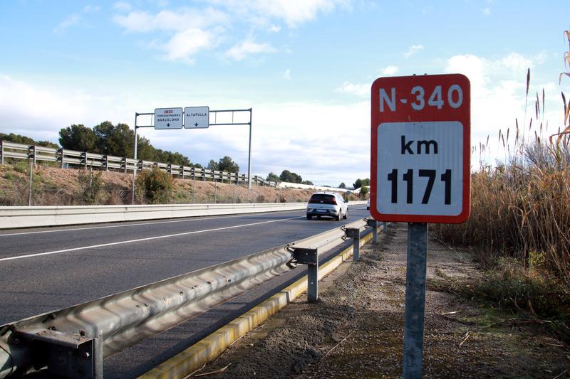 Mor un ciclista en un accident amb un turisme a l'N-340 a Pallejà