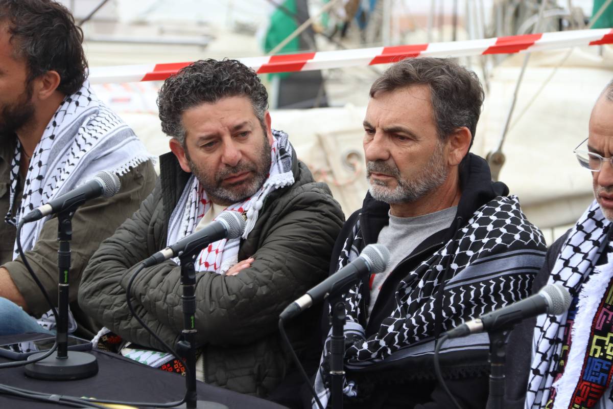L'activista català Saif Abukeshek, detingut a la Flotilla, desembarca a Israel aquest dissabte