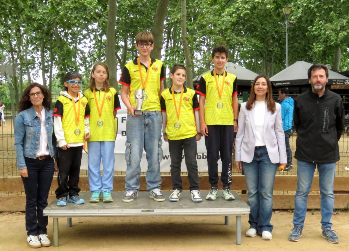 Olius campió de la 5a Lliga Catalana Infantil de bitlles 