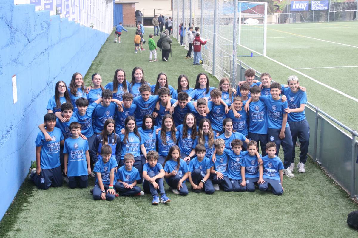 El municipal celebra els equips campions del CF Solsona 