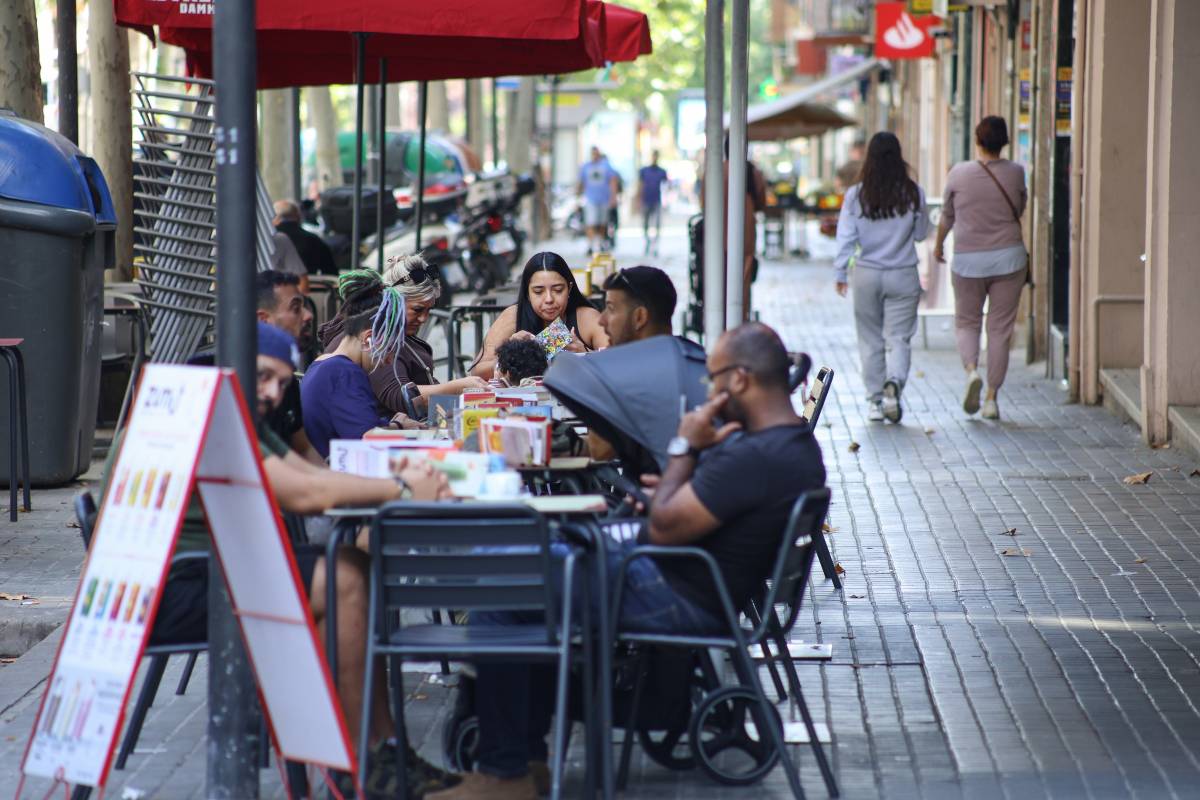 Obertes les sol·licituds de llicència de terrassa per a la temporada 2026/2027 a Sabadell