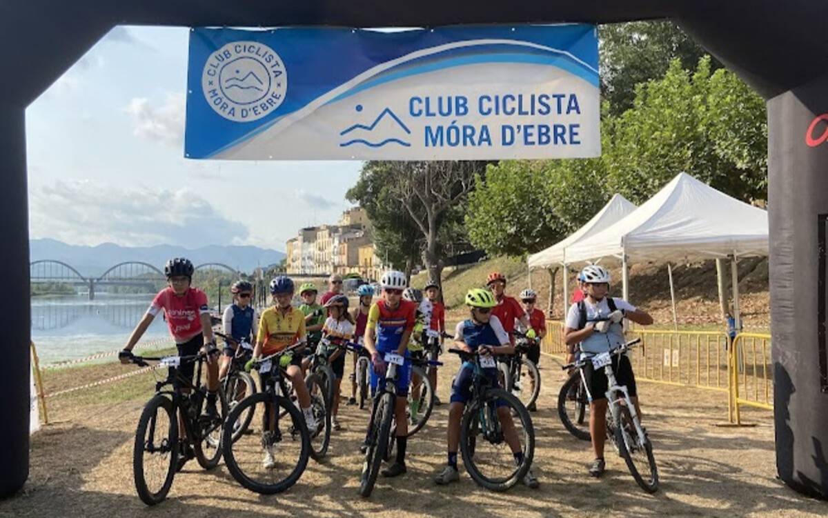 Móra d’Ebre cedeix un solar al Club Ciclista per a una escola infantil de BTT