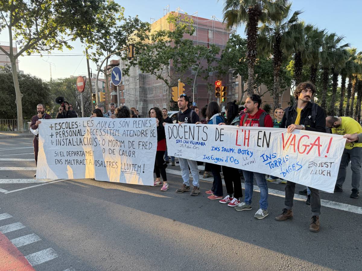 Docents de l'Hospitalet donen el tret de sortida a les protestes educatives