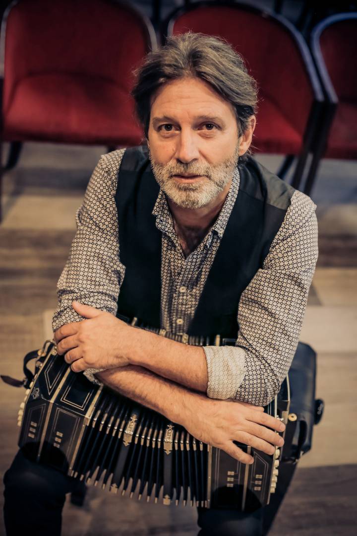 El compositor argentí viu a Barcelona - Joahanna Jezernicki