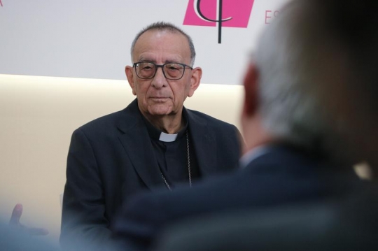 «Els capellans heu d'anar vestits de capellans»: l'ordre d'Omella per la visita del Pontífex