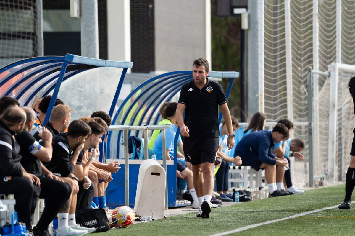 Juanjo Roldán no continuarà al capdavant del juvenil del CE Sabadell