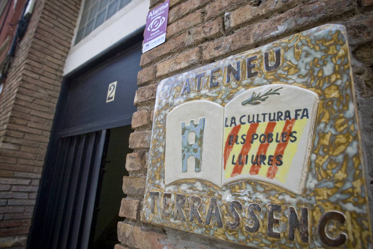 L'ateneu de Terrassa que es va començar a refundar en una xurreria