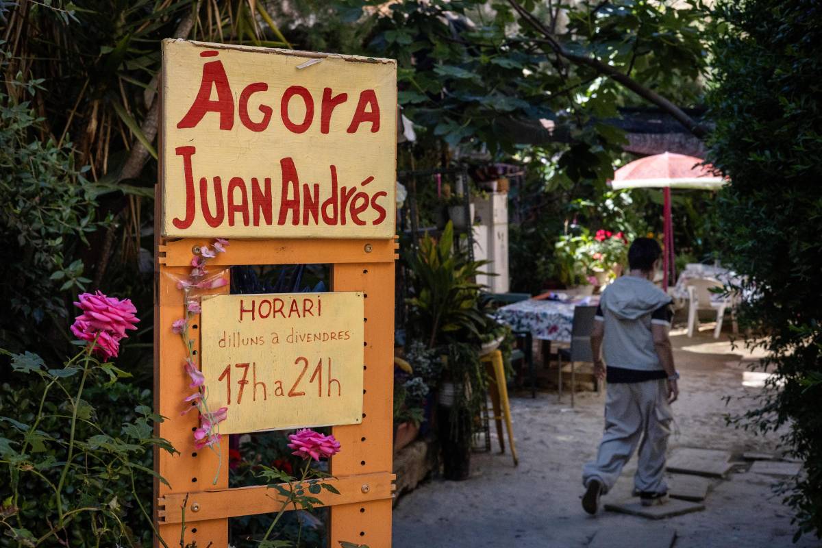 Ágora Juan Andrés Benítez - Hugo Fernández Ágora Juan Andrés Benítez