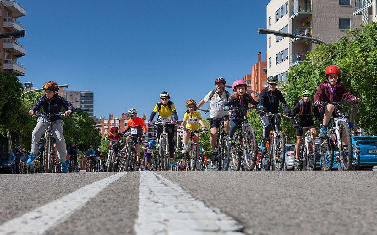 Tarragona recupera la Bicicletada aprofitant la visita del Tour: 2.000 participants i dos circuits