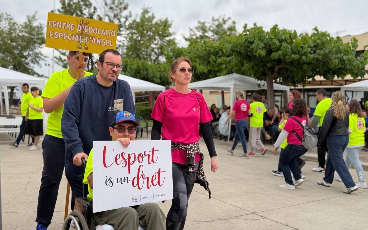 Amposta formalitza un conveni per fomentar activitats educatives, socials i esportives inclusives