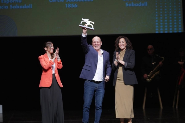 Sergi Cabanas i l'OAR Gràcia es coronen com a nous reis de l'esport sabadellenc