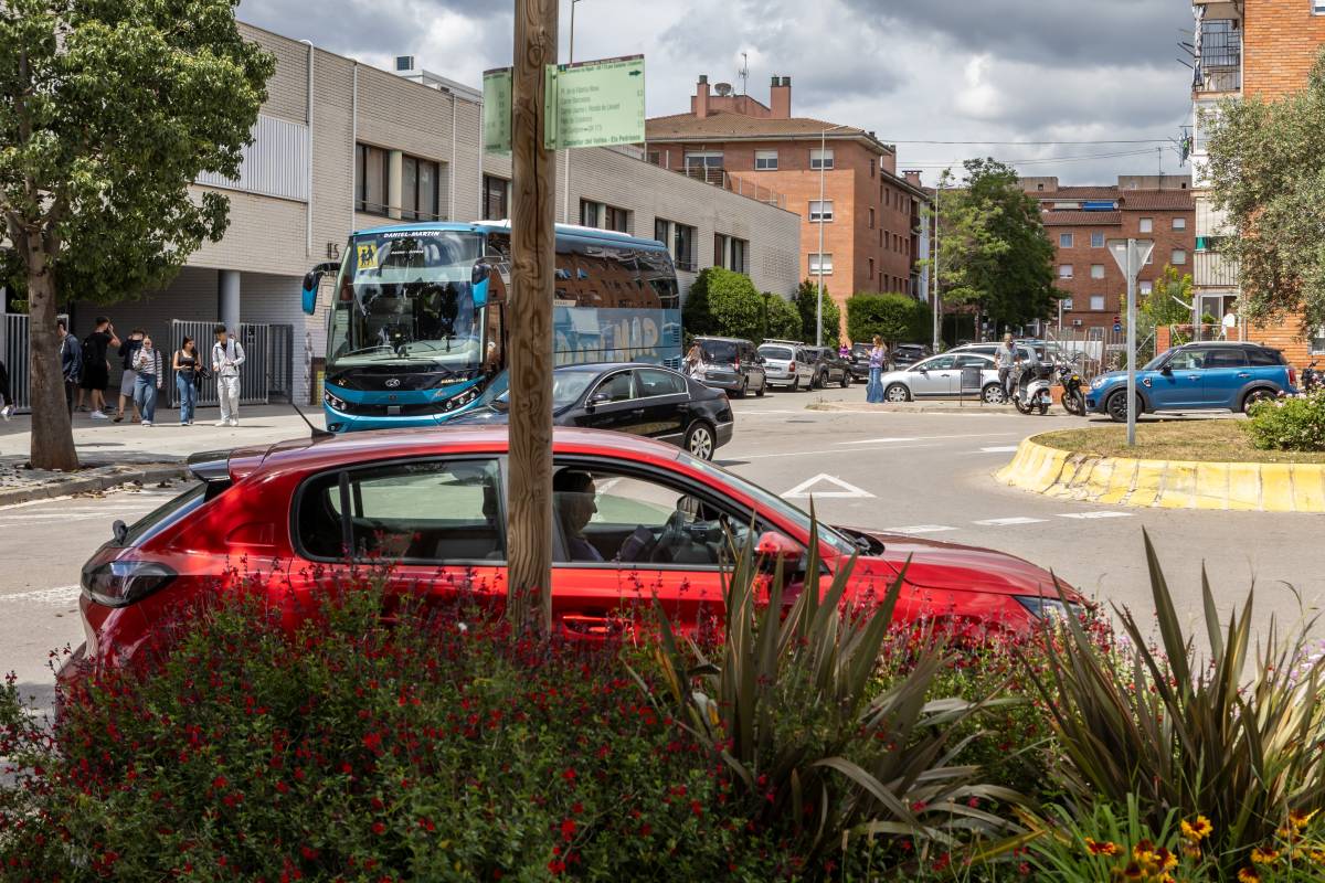 Debat obert per reordenar la mobilitat al voltant de l'IES Castellar