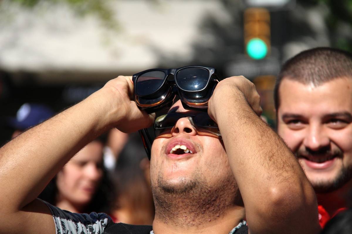 L’impacte econòmic de l’eclipsi solar total a Catalunya: hotels plens i allau de visitants