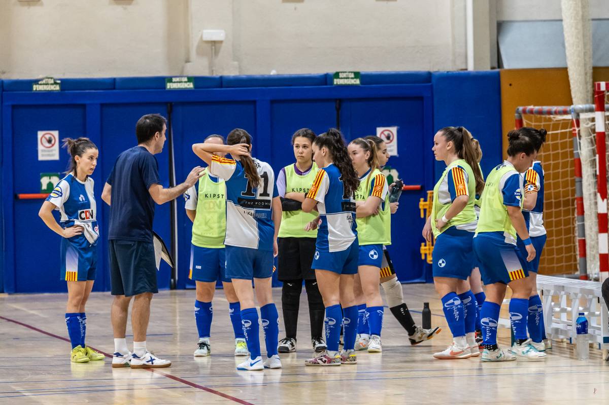 El FS Sabadell Femení guanya i certifica la permanència a Segona Nacional