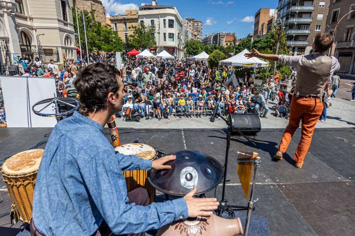 Vet Aquí la Festa!  - JUANMA PELÁEZ