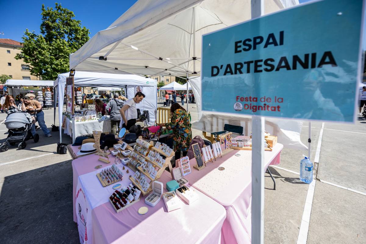 Festa de la Dignitat al sud de Sabadell - Juanma Peláez Festa de la Dignitat al sud de Sabadell