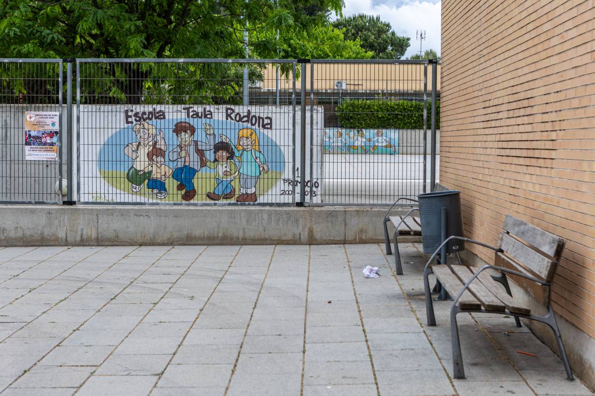 Escola Taula Rodona de Sant Quirze - Juanma Peláez Escola Taula Rodona de Sant Quirze