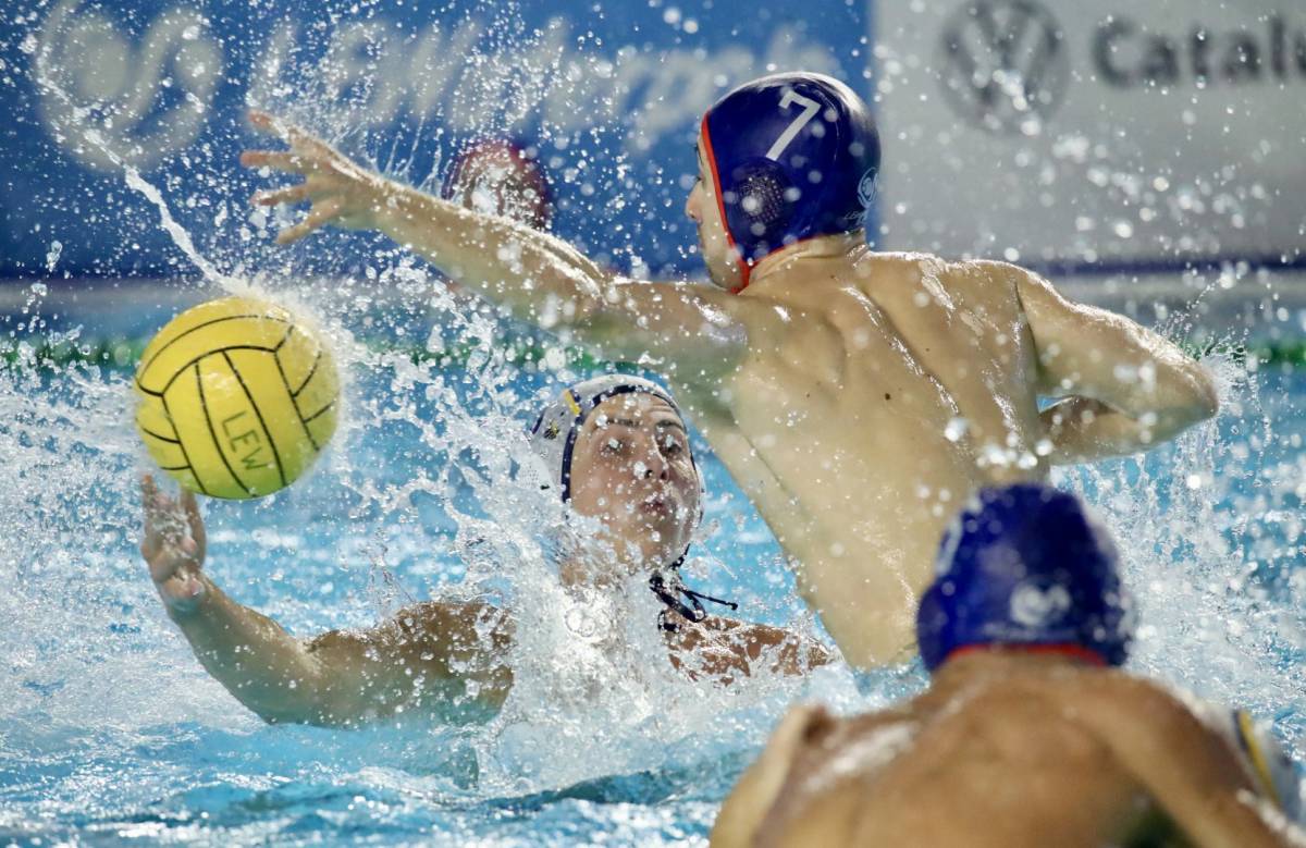 El CN Terrassa cau per 19 a 8 a la piscina del Barceloneta en el primer duel de semifinals