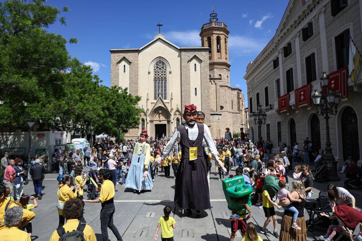 Jornada multitudinària al Centre per celebrar un Aplec de la Salut atípic