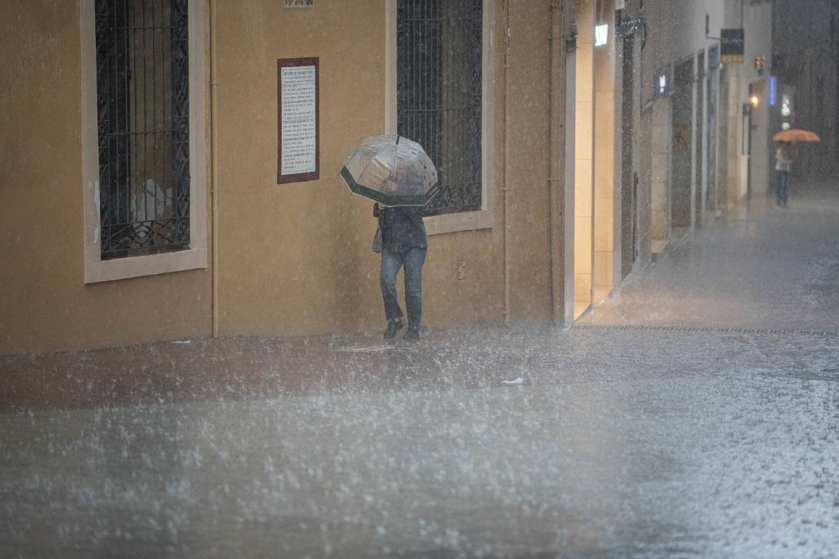 Tempesta a la vista a Terrassa: activen el pla d’emergència per inundacions