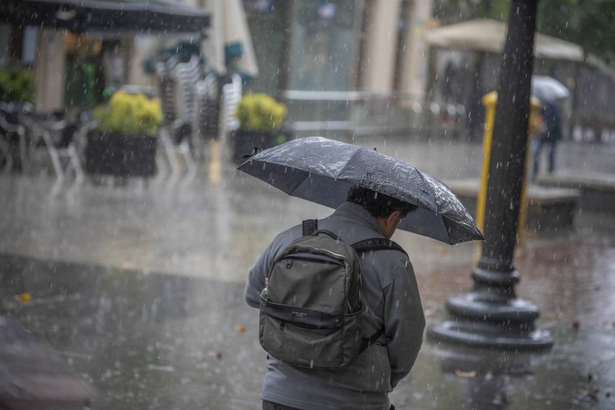 Avís vermell del Meteocat per temps violent