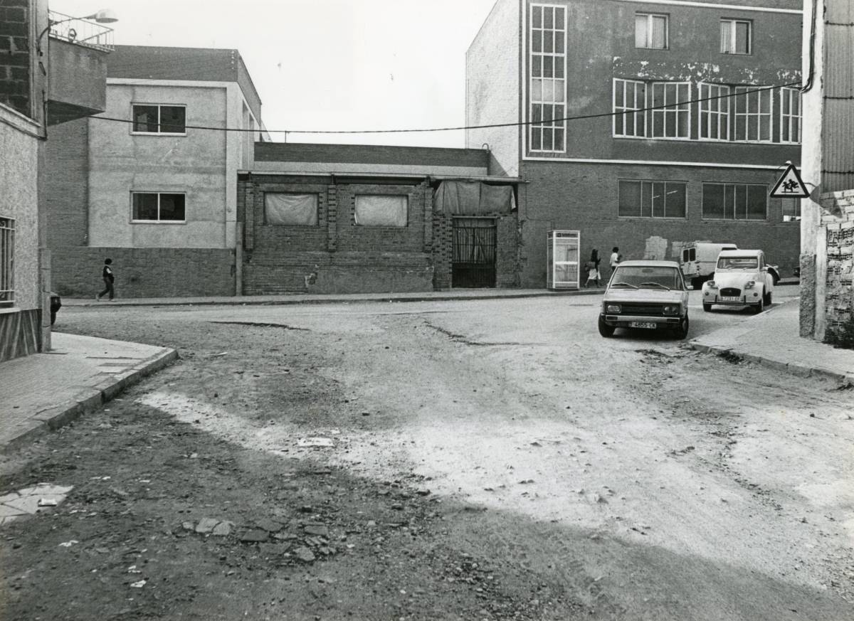 Carrer de Sant Lluís 1981 - Arxiu Diari de Terrassa Carrer de Sant Lluís 1981