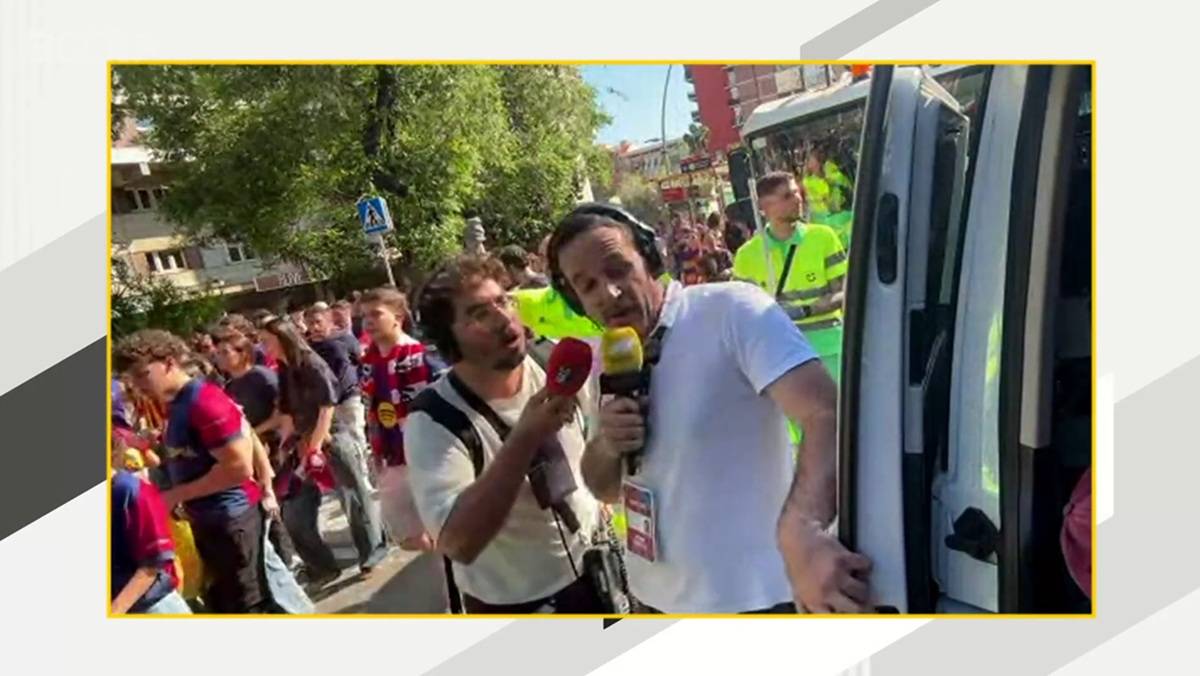 RAC1 i Catalunya Ràdio protagonitzen un encreuament insòlit de directes en plena rua del Barça