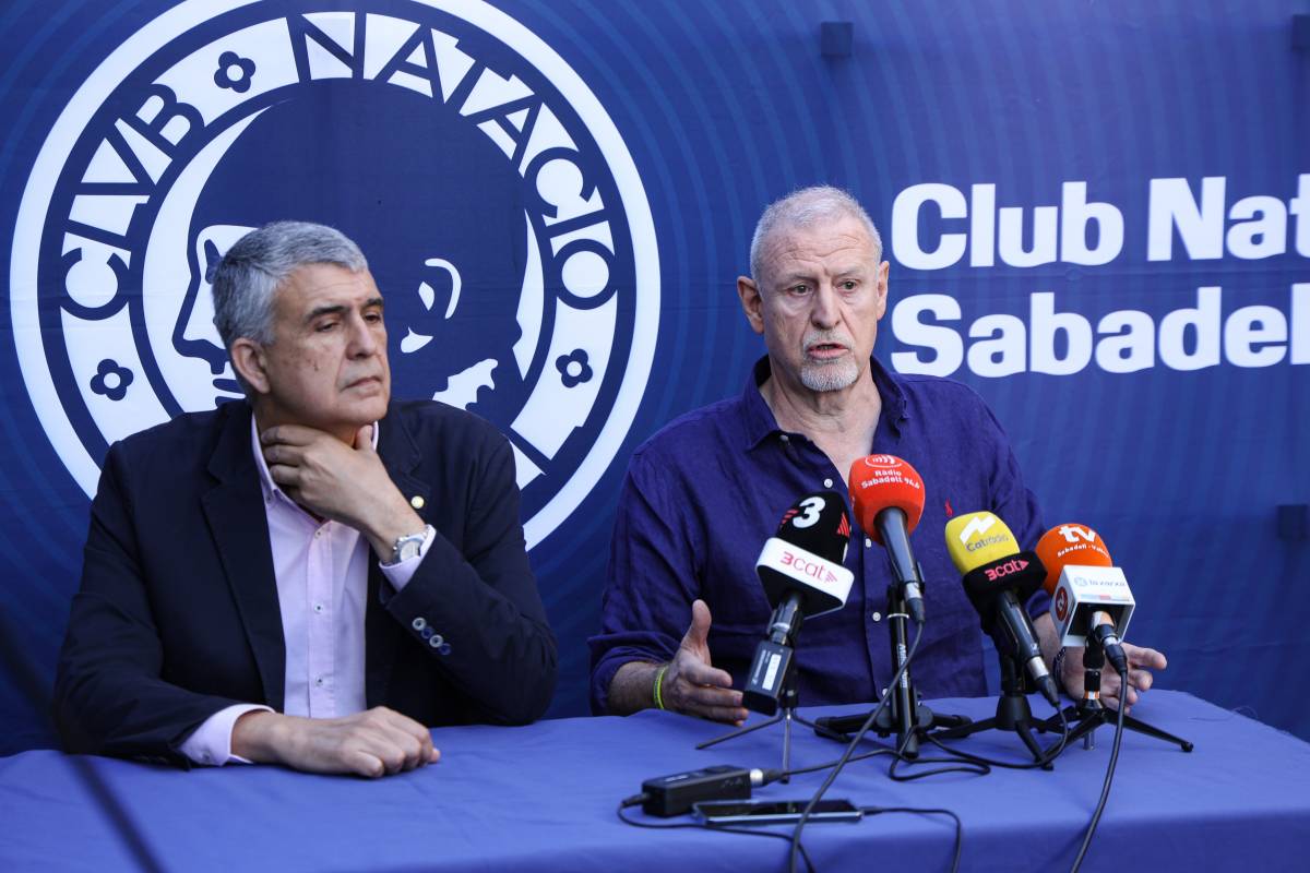 Colet deixarà el Club després de vuit anys - Victor Castillo Colet deixarà el Club després de vuit anys