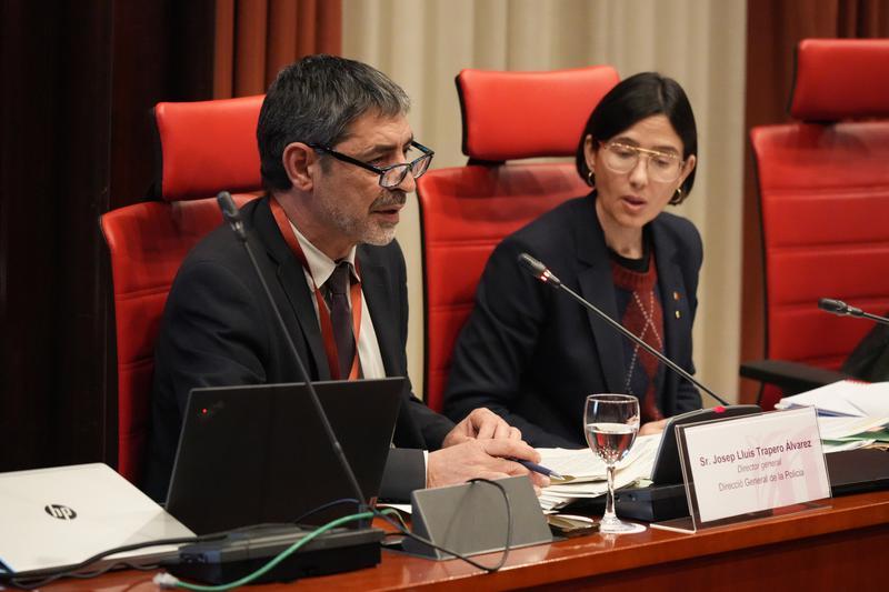 El Parlament votarà si demana el cessament de Parlon i Trapero enmig de l'acord pressupostari