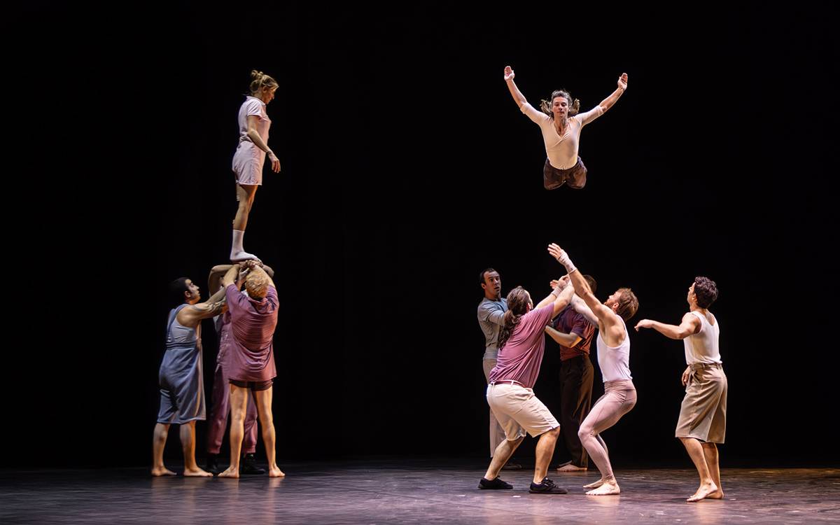 El Kursaal porta aquest divendres el circ acrobàtic d'«Entre el cel i la terra»