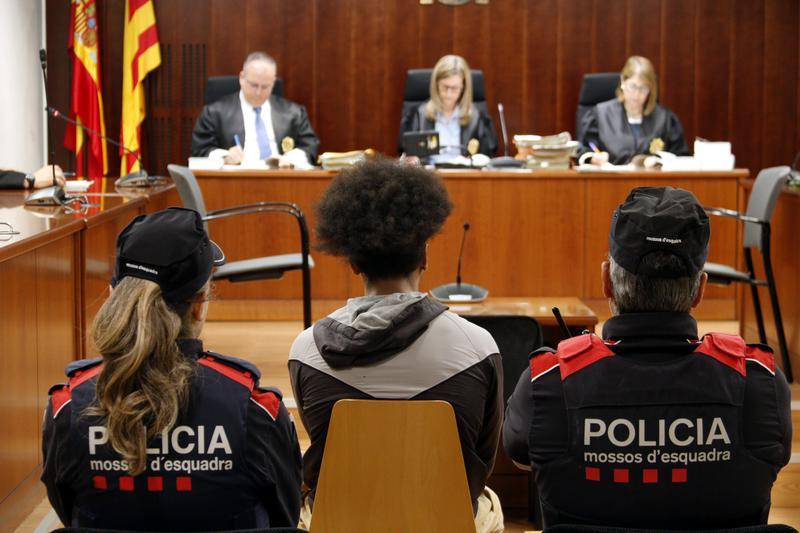 Condemnat a 6 anys de presó per amenaçar de mort la parella i calar foc al seu pis a Artesa de Segre