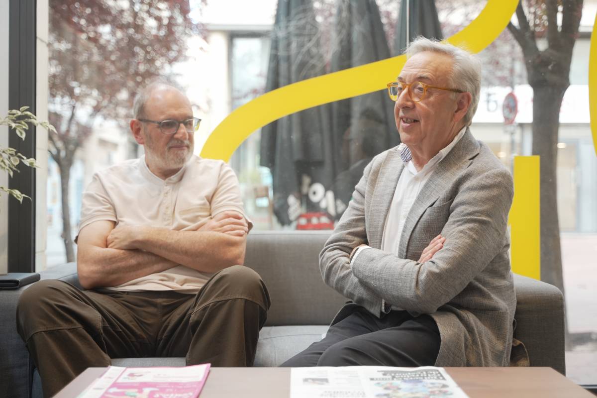 Jordi Ribera, membre de MónBàsquet, va acompanyar Vinyes en l`entrevista - David Chao Jordi Ribera, membre de MónBàsquet, va acompanyar Vinyes en l`entrevista
