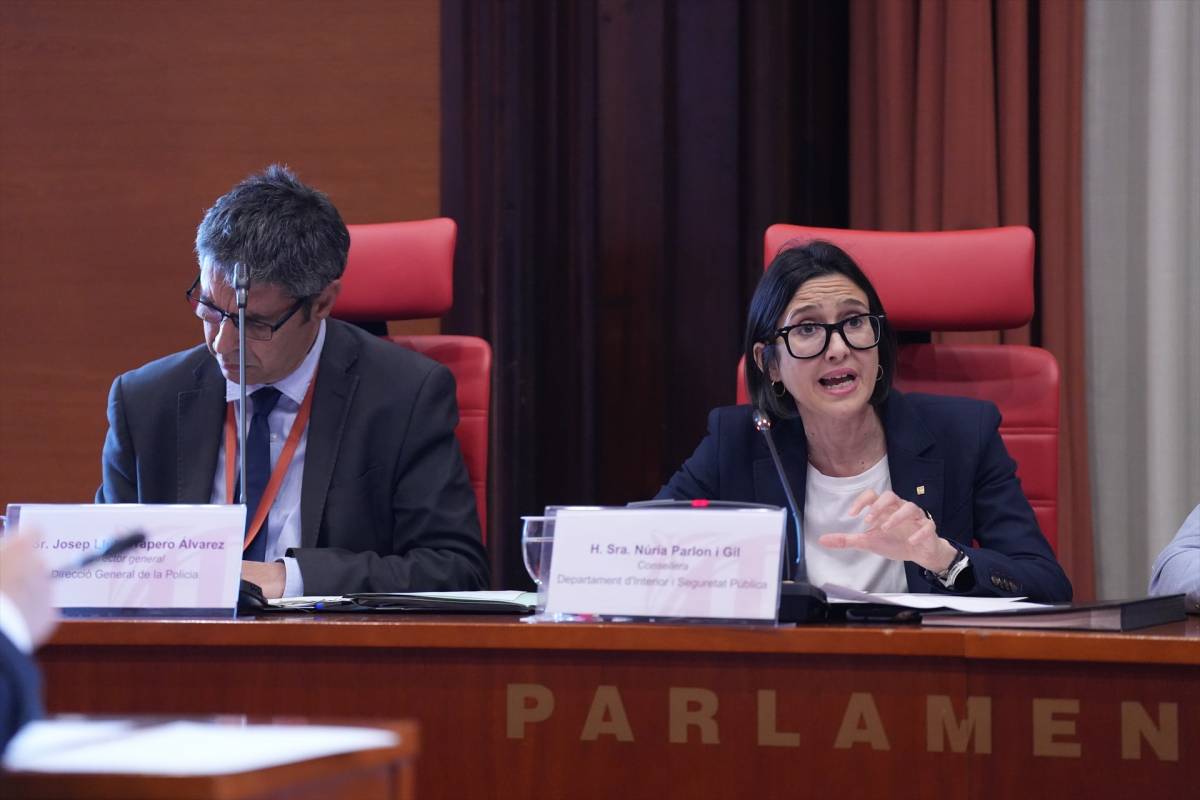 Parlon i Trapero es disculpen per la infiltració: «Ha estat una decisió operativa mal plantejada»