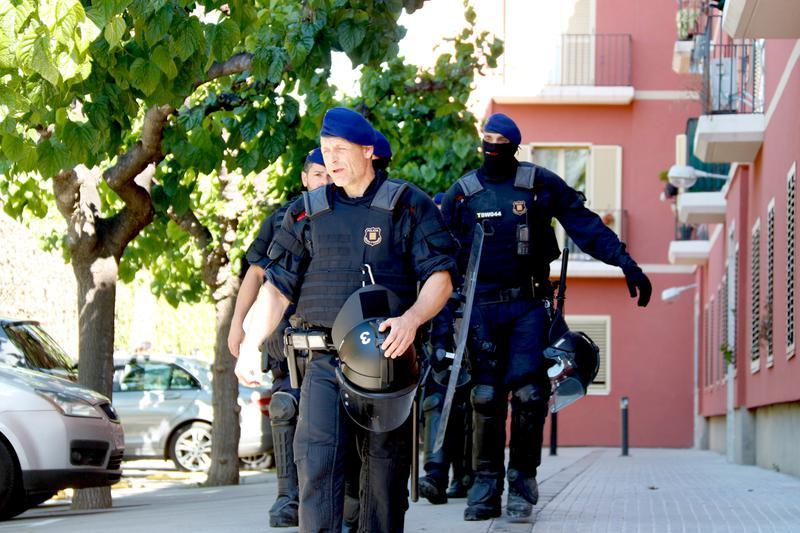 Els Mossos investiguen si un caporal «va incitar» a insultar Pedro Sánchez durant un acte oficial