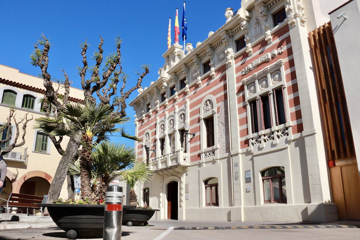 Mor un home en caure d'una alçada de set metres mentre treballava a Sant Pere de Ribes