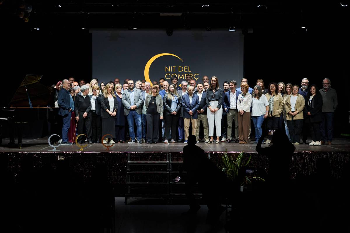 Reconeixement massiu en la 1a Nit del Comerç a Castellar