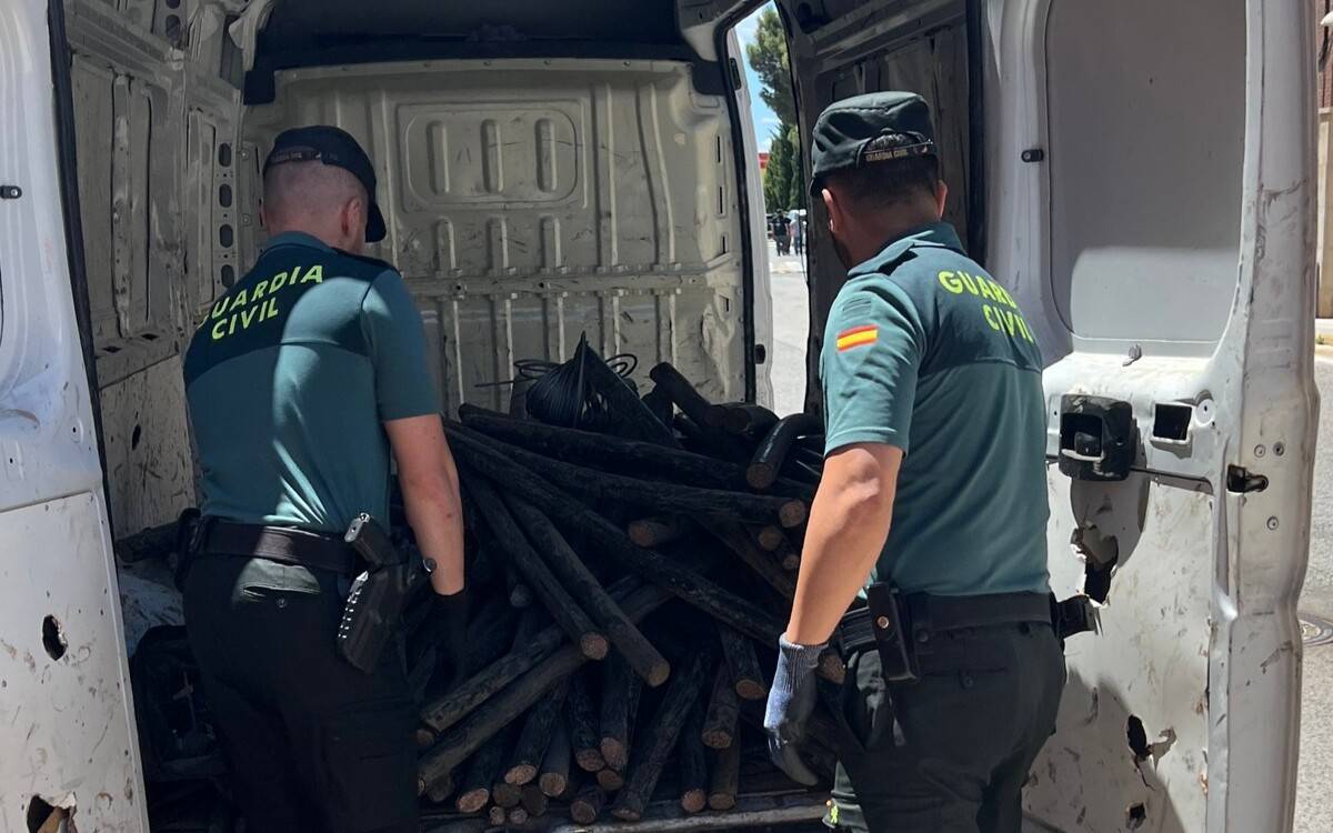 Dos detinguts per robar prop d'una tona de cable de coure a l'Ametlla de Mar