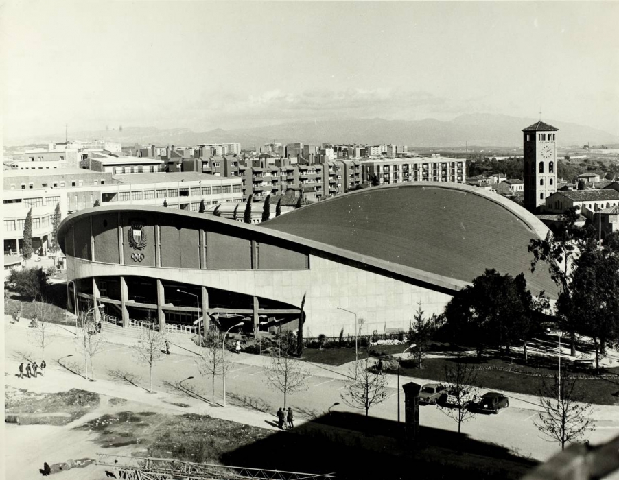 La construcció del Pavelló Municipal d’Esports de Sabadell