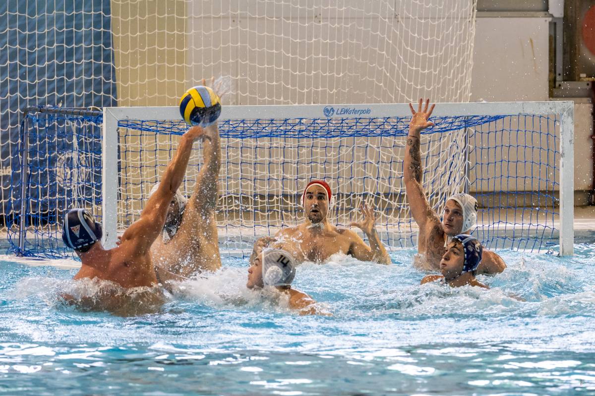 El CN Sabadell guanya el CN Barcelona i recupera el factor piscina a la semifinal de la lliga