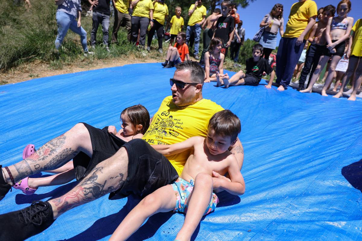 FOTOS | Petits i grans s'ho passen pipa a la Festa Major de la Concòrdia
