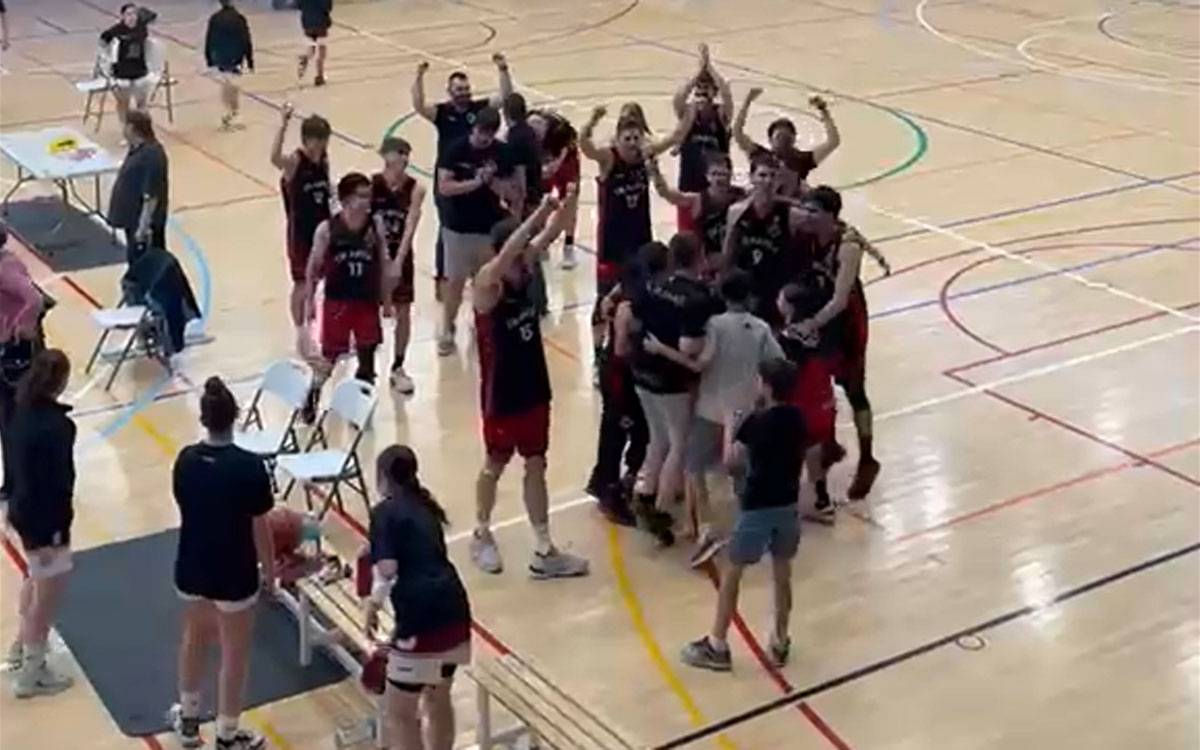 Històric: un CB Artés de llegenda es corona campió i puja a Tercera FEB