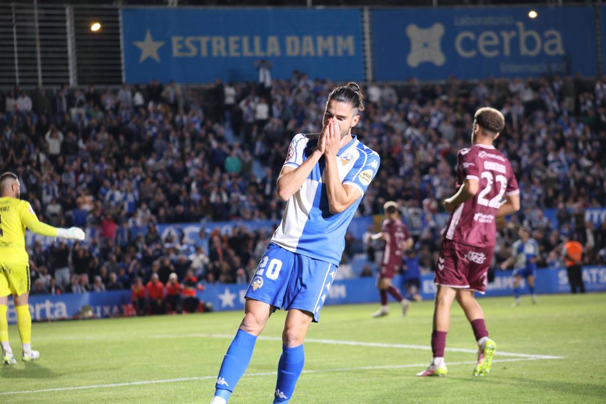 El CE Sabadell cau davant de l'Antequera i es queda sense opcions d'ascens directe