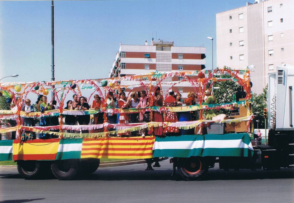 Fotografia històrica de la Romeria dels Ballesteros a Sabadell - CEDIDA (AGRUPACIÓ ANDALUSA SAN SEBASTIÁN DE LOS BALLESTEROS) Fotografia històrica de la Romeria dels Ballesteros a Sabadell