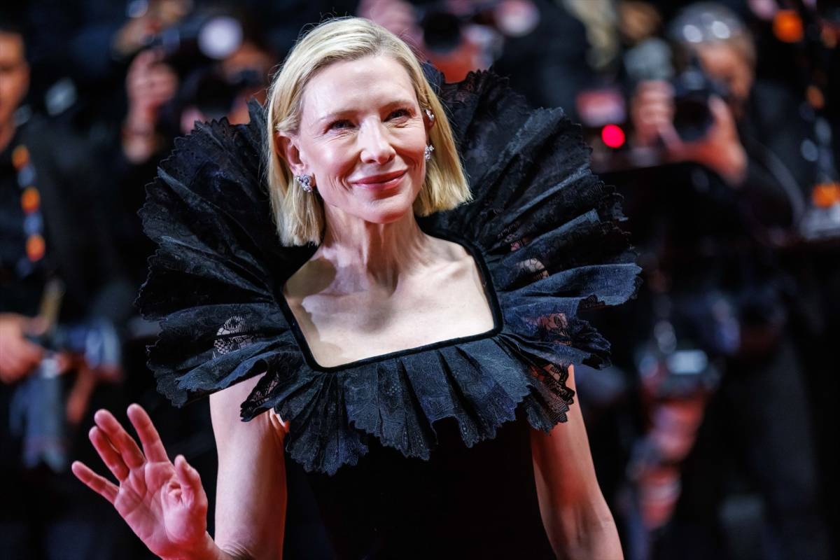 Cate Blanchett sacseja Canes i Hollywood: denuncia que «el #MeToo es va apagar molt ràpid» i «els abusos persisteixen»