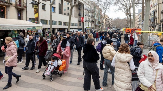 Una de cada dues persones nascudes a l'estranger que viuen a Catalunya hi ha arribat des de l'any 2020