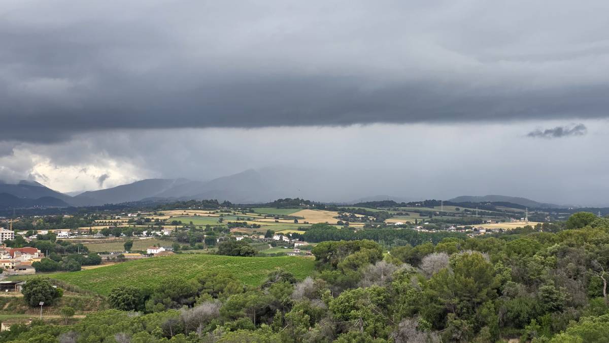 El temps d'aquest dimarts: set comarques en avís per pluges intenses